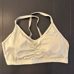 🌿Gymshark - Women's light, sage-green Sports Bra